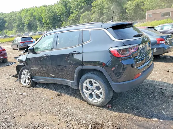 3C4NJDBN3ST617353 2025 JEEP COMPASS - Image 2