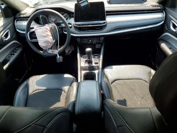 3C4NJDBN3ST617353 2025 JEEP COMPASS - Image 8