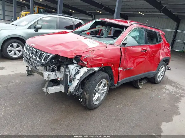 3C4NJDBN4PT524462 2023 JEEP COMPASS - Image 2