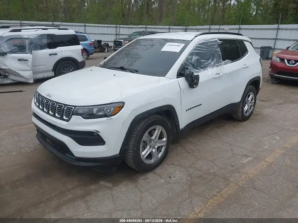 3C4NJDBN4PT553315 2023 JEEP COMPASS - Image 2