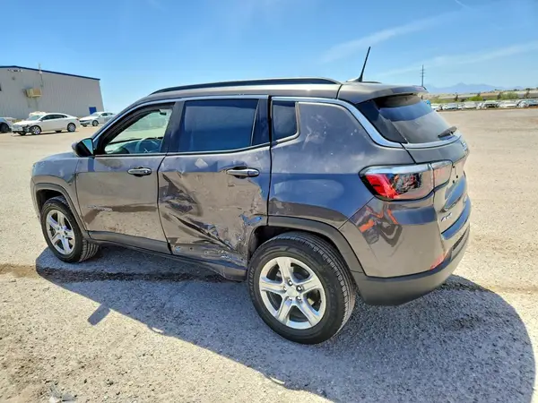 3C4NJDBN4PT560538 2023 JEEP COMPASS - Image 2