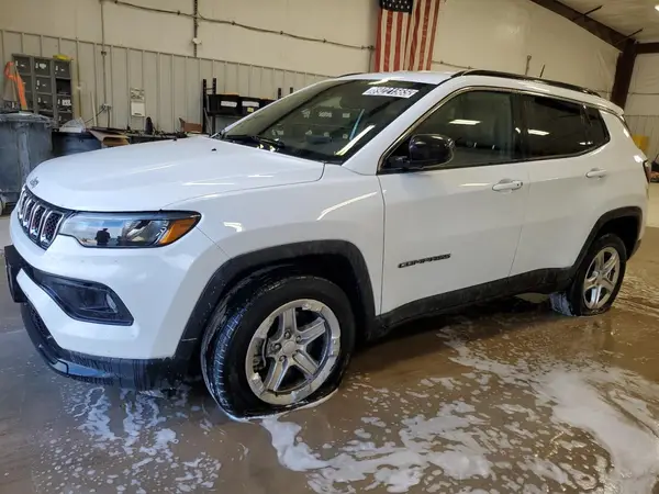 3C4NJDBN4PT561947 2023 JEEP COMPASS - Image 1