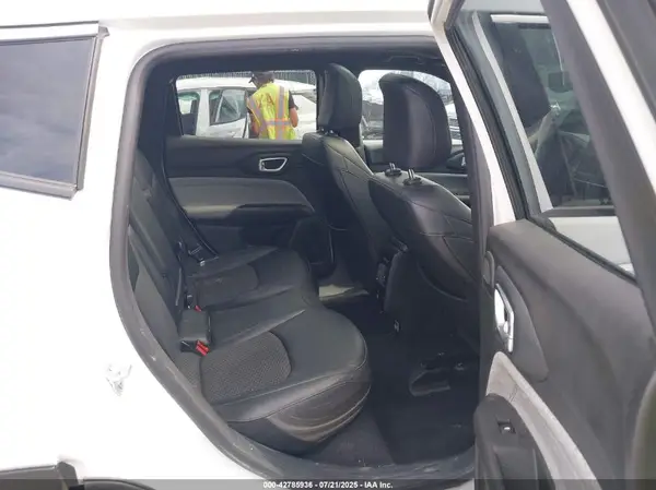 3C4NJDBN4RT103506 2024 JEEP COMPASS - Image 8