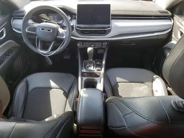 3C4NJDBN4RT108270 2024 JEEP COMPASS - Image 8