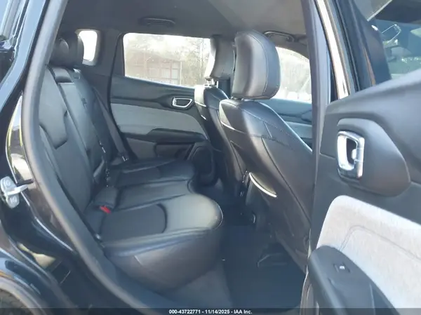 3C4NJDBN4RT109483 2024 JEEP COMPASS - Image 8