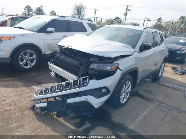 3C4NJDBN4RT113503 2024 JEEP COMPASS - Image 2