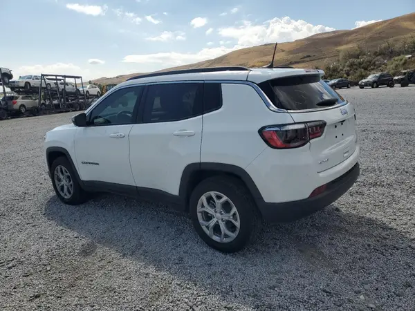 3C4NJDBN4RT115882 2024 JEEP COMPASS - Image 2