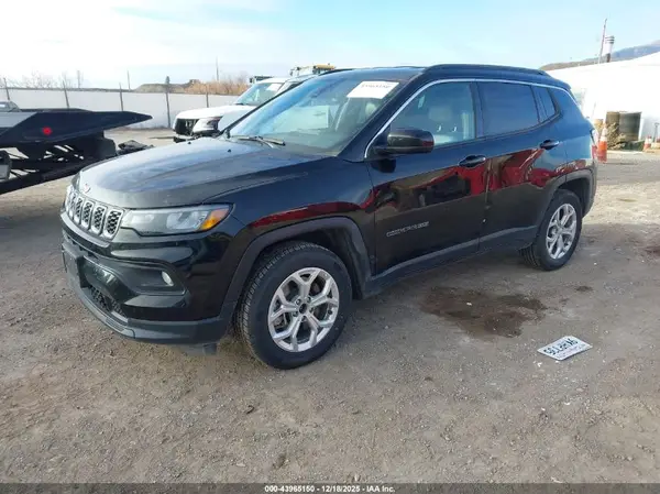 3C4NJDBN4RT117048 2024 JEEP COMPASS - Image 2