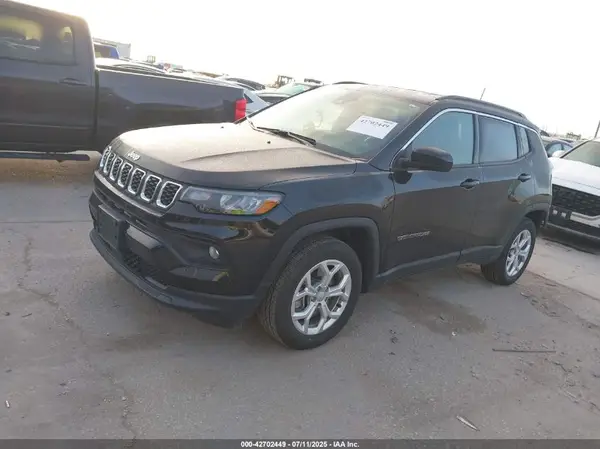 3C4NJDBN4RT117244 2024 JEEP COMPASS - Image 2