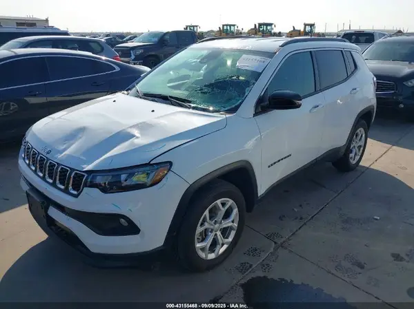 3C4NJDBN4RT117339 2024 JEEP COMPASS - Image 2