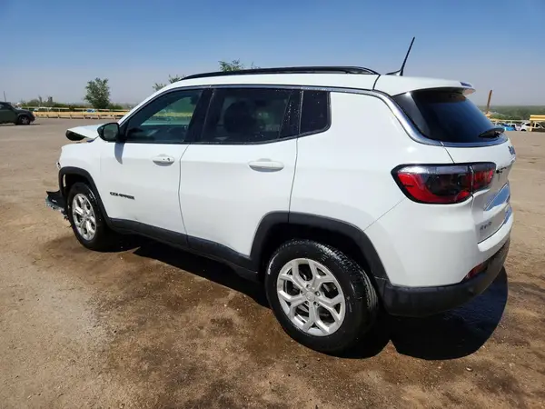 3C4NJDBN4RT117566 2024 JEEP COMPASS - Image 2