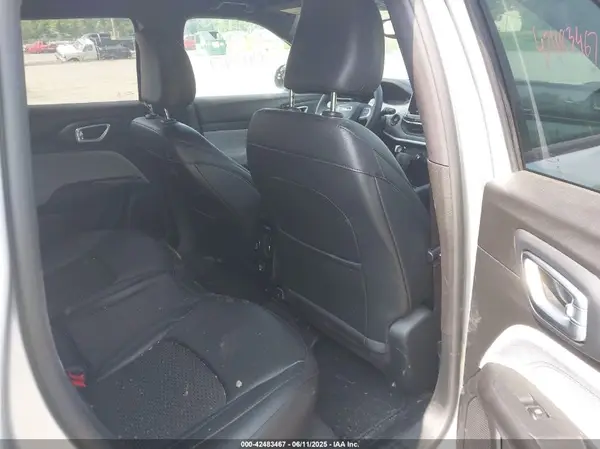3C4NJDBN4RT117874 2024 JEEP COMPASS - Image 8