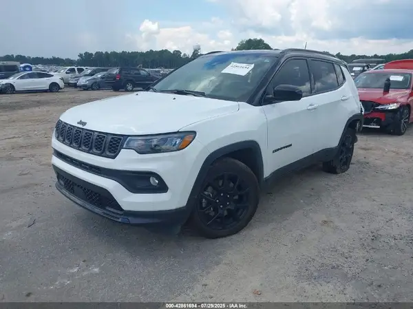 3C4NJDBN4RT122699 2024 JEEP COMPASS - Image 2