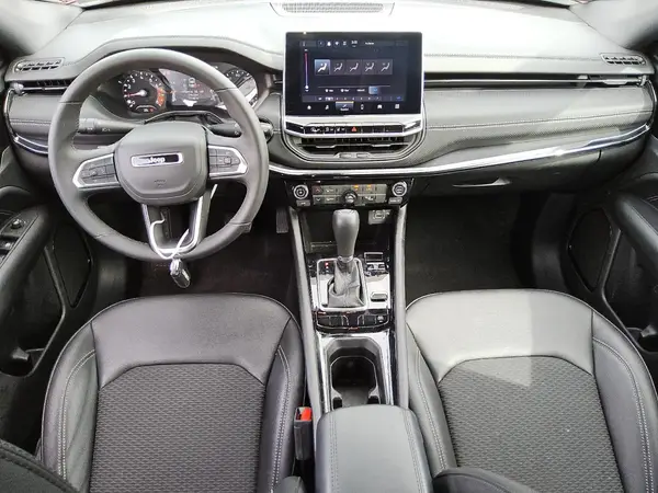 3C4NJDBN4RT152592 2024 JEEP COMPASS - Image 8