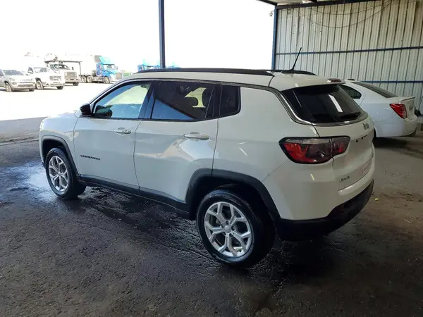 3C4NJDBN4RT154391 2024 JEEP COMPASS - Image 2