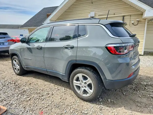 3C4NJDBN4RT583174 2024 JEEP COMPASS - Image 2