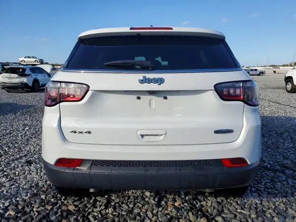 2024 JEEP COMPASS auction photo 6