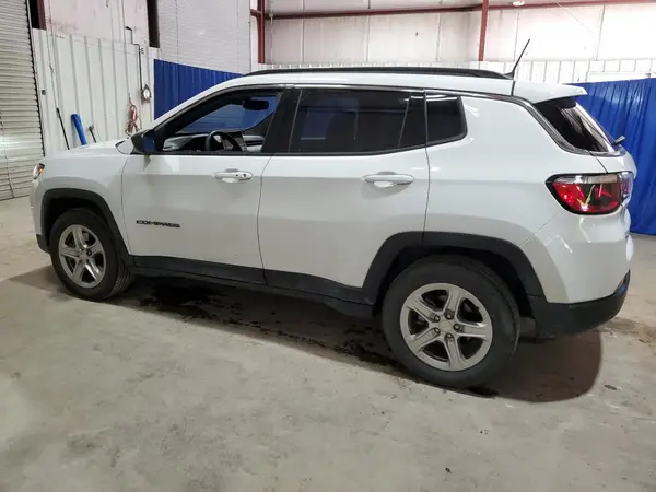 3C4NJDBN4RT604279 2024 JEEP COMPASS - Image 2