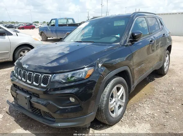 3C4NJDBN4RT607618 2024 JEEP COMPASS - Image 2