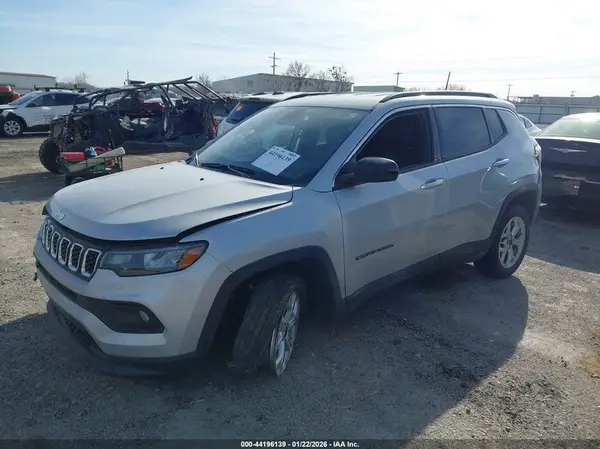 3C4NJDBN4ST503572 2025 JEEP COMPASS - Image 2