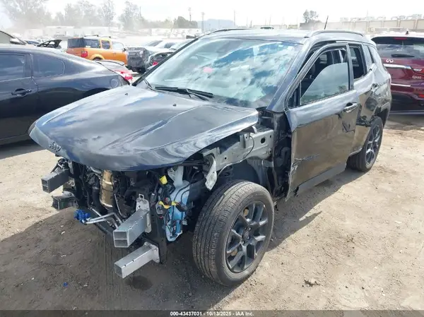 3C4NJDBN4ST530867 2025 JEEP COMPASS - Image 2