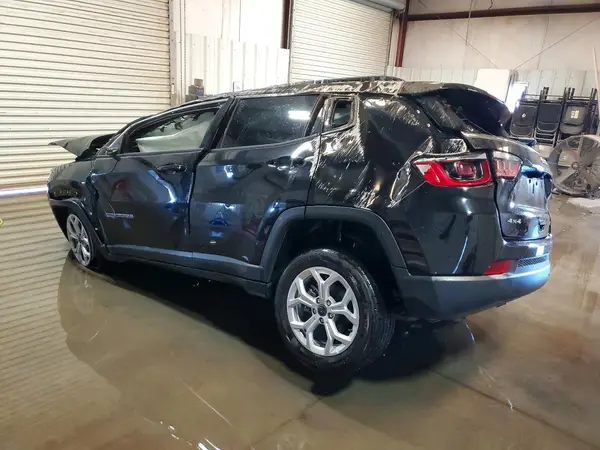 3C4NJDBN4ST549676 2025 JEEP COMPASS - Image 2
