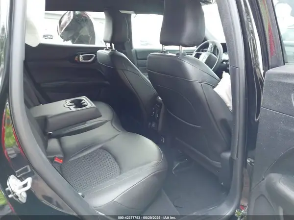 3C4NJDBN4ST553209 2025 JEEP COMPASS - Image 8