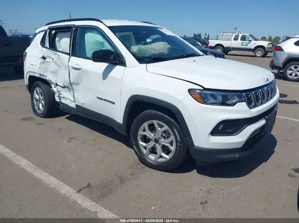 3C4NJDBN4ST554344 2025 JEEP COMPASS - Image 1