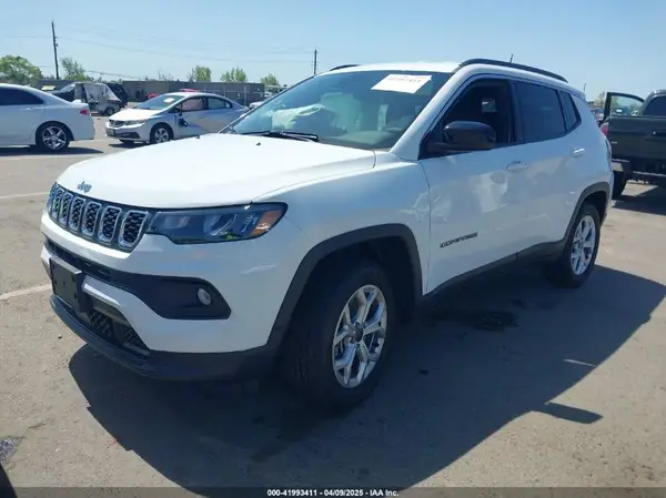 3C4NJDBN4ST554344 2025 JEEP COMPASS - Image 2