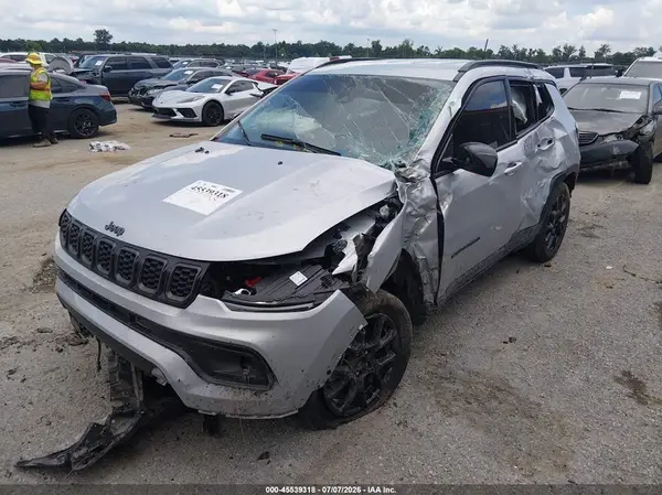 3C4NJDBN4ST558040 2025 JEEP COMPASS - Image 2