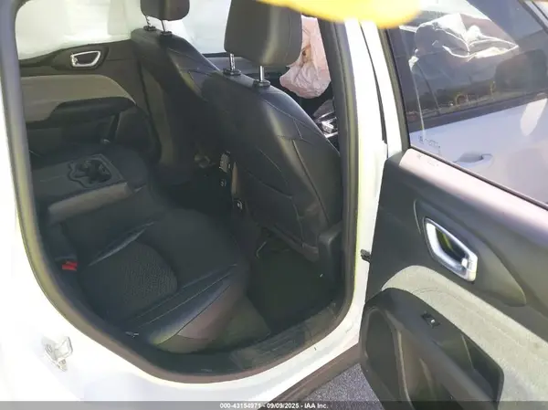 3C4NJDBN4ST572360 2025 JEEP COMPASS - Image 8