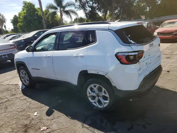 3C4NJDBN4ST574724 2025 JEEP COMPASS - Image 2