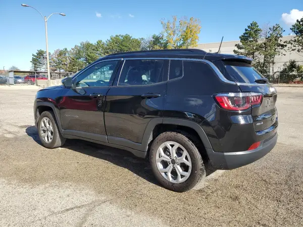 3C4NJDBN4ST580006 2025 JEEP COMPASS - Image 2