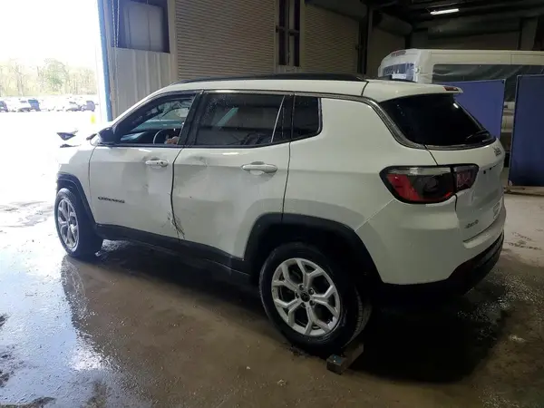3C4NJDBN4ST580023 2025 JEEP COMPASS - Image 2