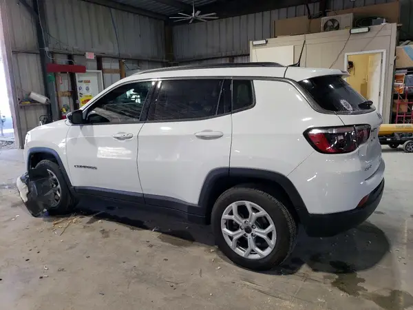 3C4NJDBN4ST580863 2025 JEEP COMPASS - Image 2