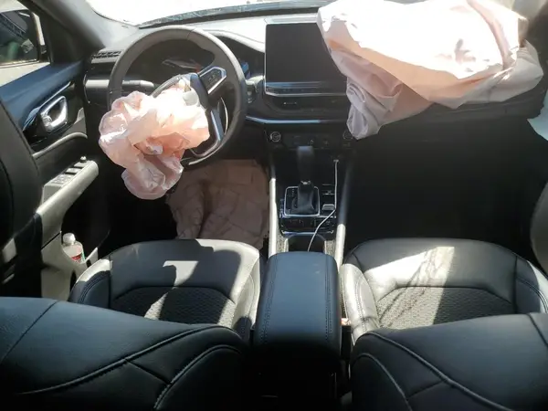 3C4NJDBN4ST586047 2025 JEEP COMPASS - Image 8