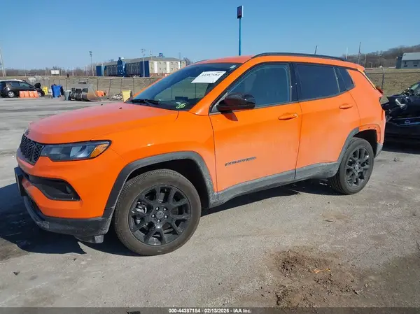 3C4NJDBN4TT161039 2026 JEEP COMPASS - Image 2