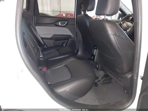 3C4NJDBN4TT189987 2026 JEEP COMPASS - Image 8