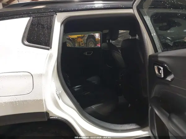 3C4NJDBN5PT512403 2023 JEEP COMPASS - Image 8