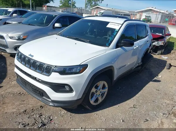 3C4NJDBN5PT551136 2023 JEEP COMPASS - Image 2