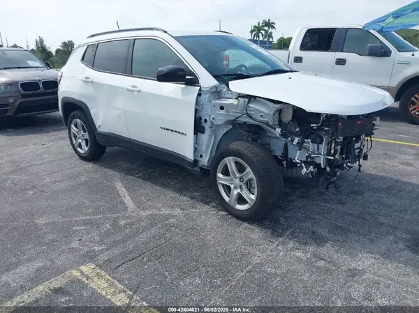3C4NJDBN5PT553033 2023 JEEP COMPASS - Image 1