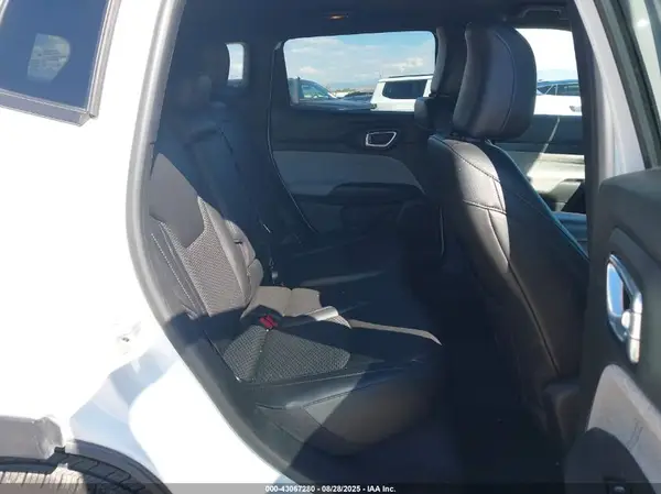 3C4NJDBN5RT111498 2024 JEEP COMPASS - Image 8