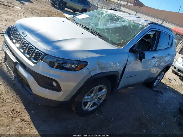 3C4NJDBN5RT112229 2024 JEEP COMPASS - Image 2