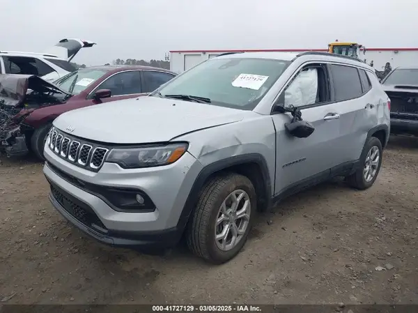 3C4NJDBN5RT114739 2024 JEEP COMPASS - Image 2