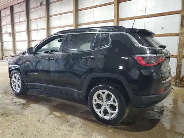 3C4NJDBN5RT117589 2024 JEEP COMPASS - Image 2