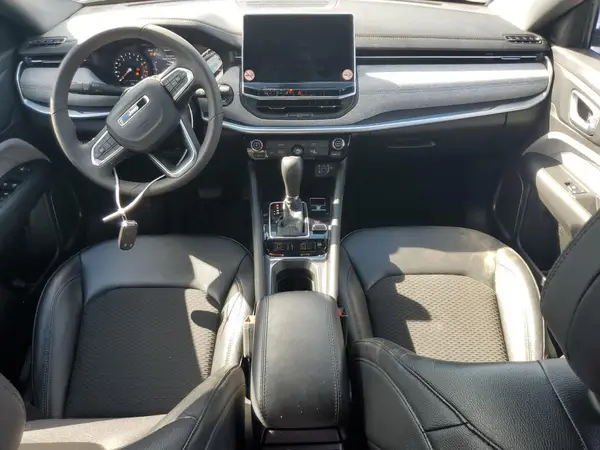 3C4NJDBN5RT154724 2024 JEEP COMPASS - Image 8