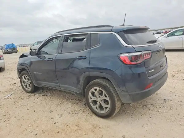 3C4NJDBN5RT169675 2024 JEEP COMPASS - Image 2