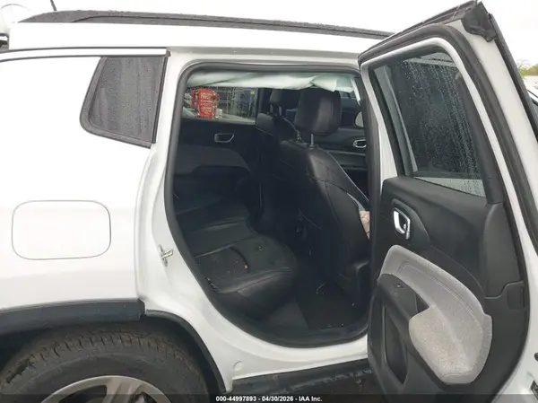 3C4NJDBN5RT604906 2024 JEEP COMPASS - Image 8