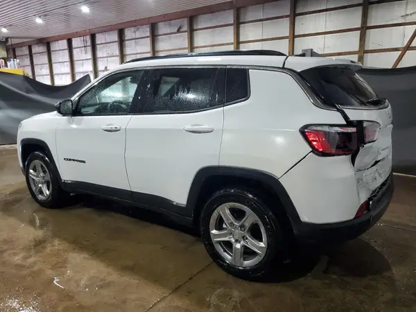 3C4NJDBN5RT607188 2024 JEEP COMPASS - Image 2