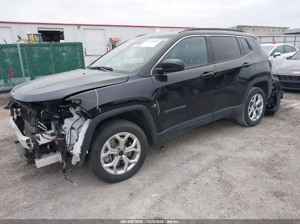 3C4NJDBN5ST515388 2025 JEEP COMPASS - Image 2
